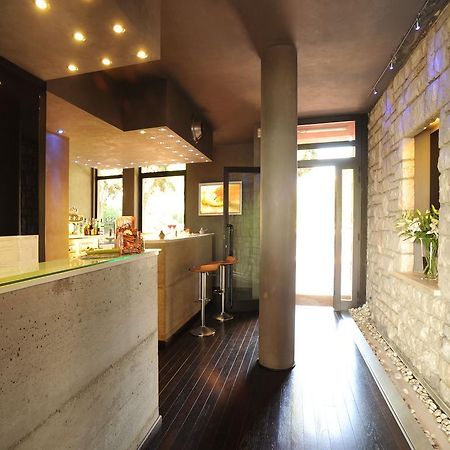 Hotel Domo เปรูจา ภายนอก รูปภาพ